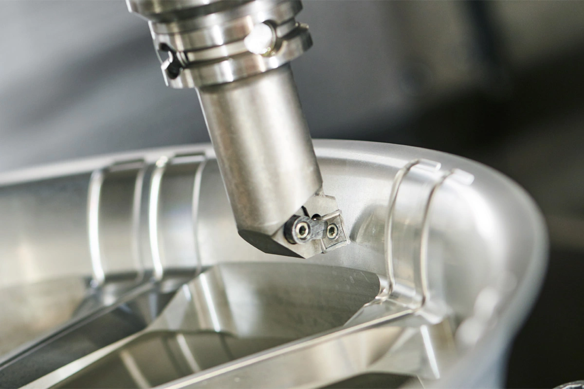 Usinage de jante aluminium sur tour à commande numérique